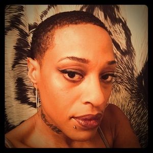 Meet your Posher, Ma'at